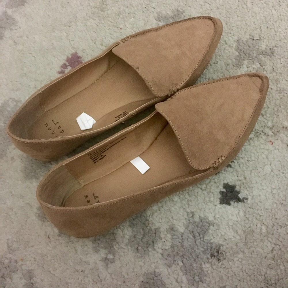 Tan wide width loafers
